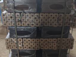 Myydään Pini Kay brikettejä