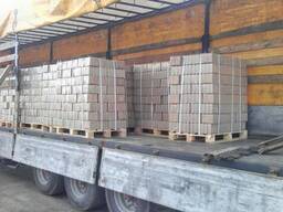 RUF-tyyppiset polttoainebriketit männystä