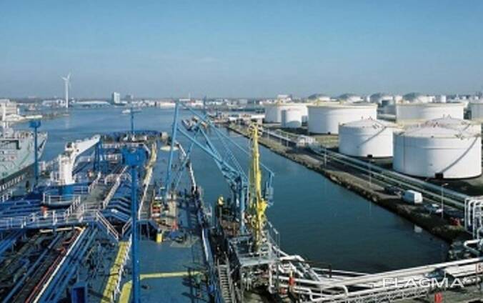 We sell oil products of origin Kazakhstan.